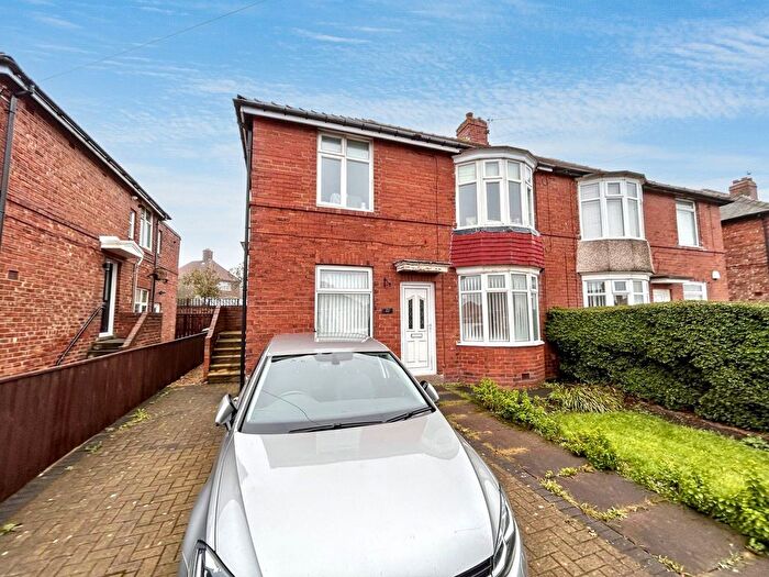 2 Bedroom Flat To Rent In Southend Road, Gateshead, NE9