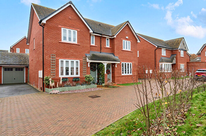 3 Bedroom Semi Detached House For Sale In Belfry Grange, Binfield, Bracknell, Berkshire, RG42