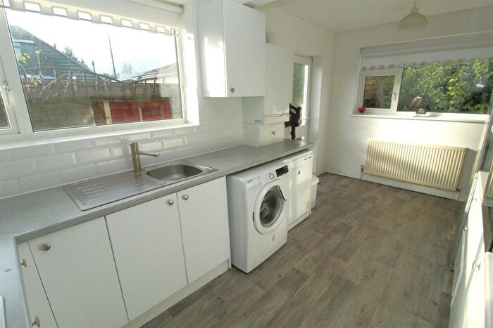 2 Bedroom Semi-Detached Bungalow For Sale In Beech Avenue, Melling, Liverpool, L31
