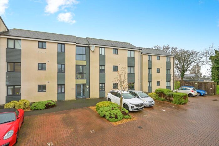 2 Bedroom Flat For Sale In Marazion Way, Plymouth, Devon, PL2