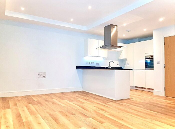 1 Bedroom Flat For Sale In George View House, Knaresborough Drive, SW18