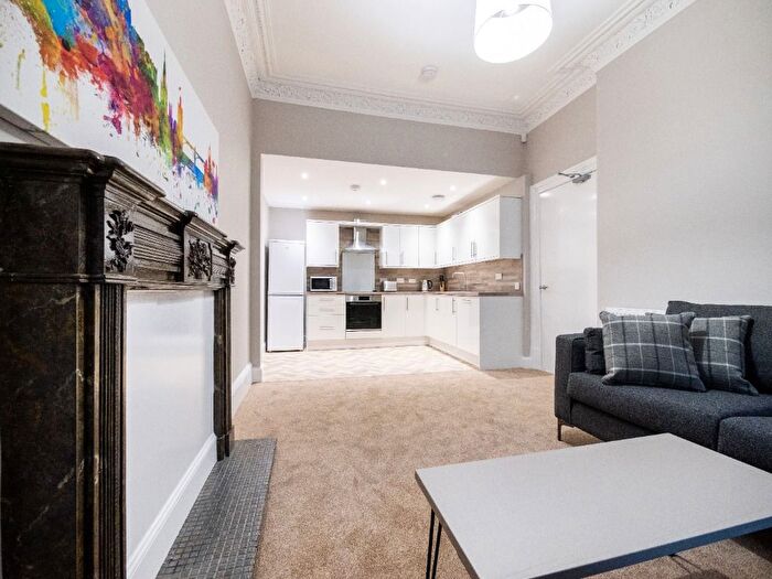 5 Bedroom Maisonette To Rent In Brunswick Street, Hillside, Edinburgh, EH7