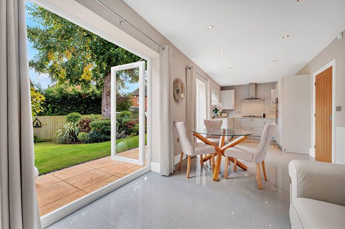 4 Bedroom Detached House For Sale In Old School Way, Rothley, LE7