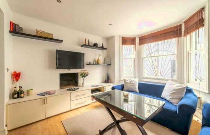 2 Bedroom Flat To Rent In Edith Grove, London, SW10