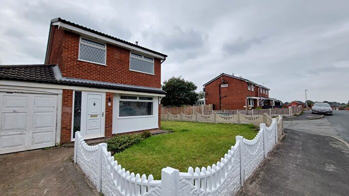 3 Bedroom Property To Rent In Platt Lane, Wigan, WN1