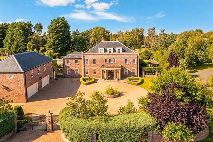 5 Bedroom Detached House For Sale In The Fairways, Torksey, Lincoln, LN1