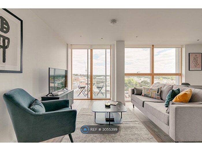 1 Bedroom Flat To Rent In Berkshire House, Maidenhead, SL6
