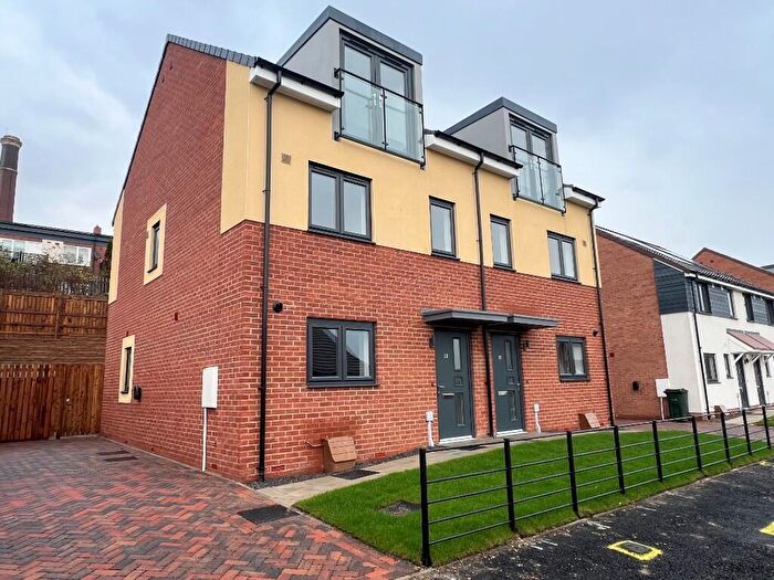 3 Bedroom Semi Detached House To Rent In Wayside, Newcastle Upon Tyne, NE15