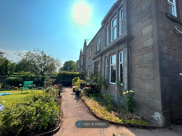2 Bedroom Flat To Rent In Upper Constitution Street, Dundee, DD3
