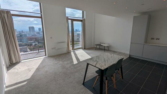 1 Bedroom Apartment To Rent In Local Crescent, Block B, Hulme Street, Salford, M5