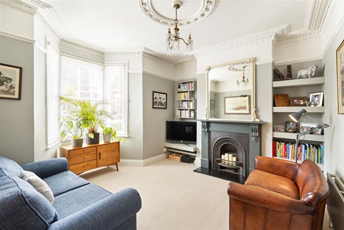 3 Bedroom Terraced House For Sale In Raglan Road, Bristol, BS7