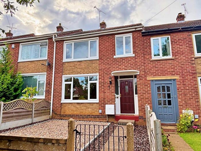 3 Bedroom Terraced House For Sale In Watts Lane, Rugby, CV21