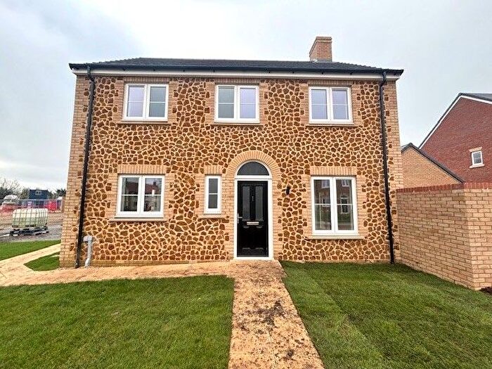 3 Bedroom Detached House To Rent In Dukes Road, Downham Market, PE38