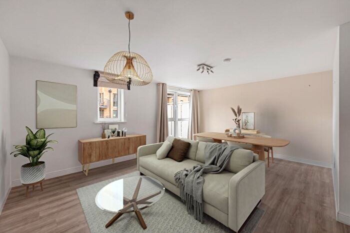 2 Bedroom Apartment For Sale In Thistley Court, Glaisher Street London, SE8
