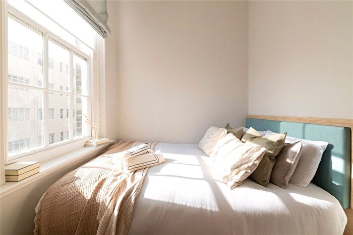 Studio To Rent In Draycott Avenue, London, SW3