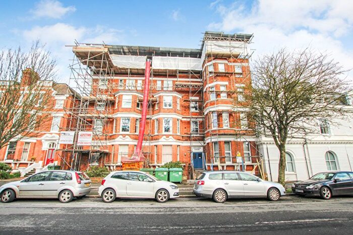 2 Bedroom Flat For Sale In Flat, Trevarra Court, - Bouverie Road West, Folkestone, CT20