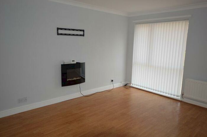 2 Bedroom Flat To Rent In College Road, Ashington, NE63
