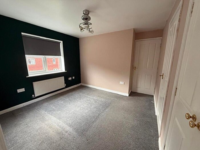 3 Bedroom Detached House To Rent In Johnson Street, Teams, Gateshead, NE8