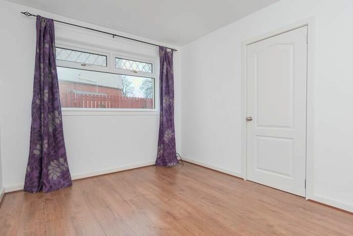 2 Bedroom Flat To Rent In Burnhead Loan, Edinburgh, EH16