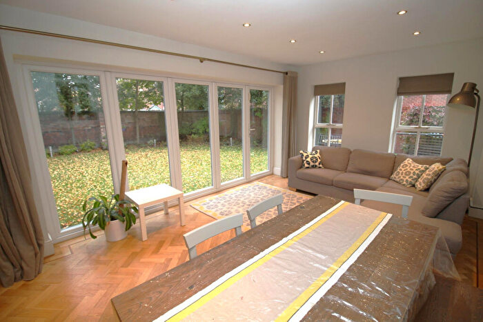 5 Bedroom Semi-Detached House To Rent In Victoria Avenue, Didsbury, Manchester, Greater Manchester, M20