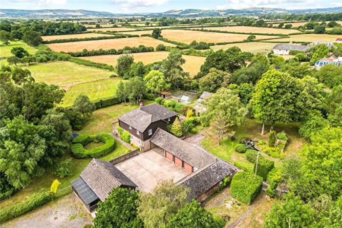 5 Bedroom Detached House For Sale In Lewes Road, Laughton, East Sussex, BN8