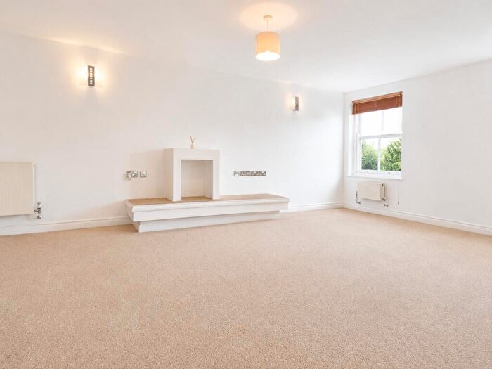 1 Bedroom Flat To Rent In Castle Gate House, Bath Street, Ashby De La Zouch, LE65