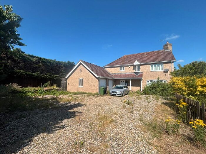 4 Bedroom Detached House For Sale In Haling Way, Thetford, IP24