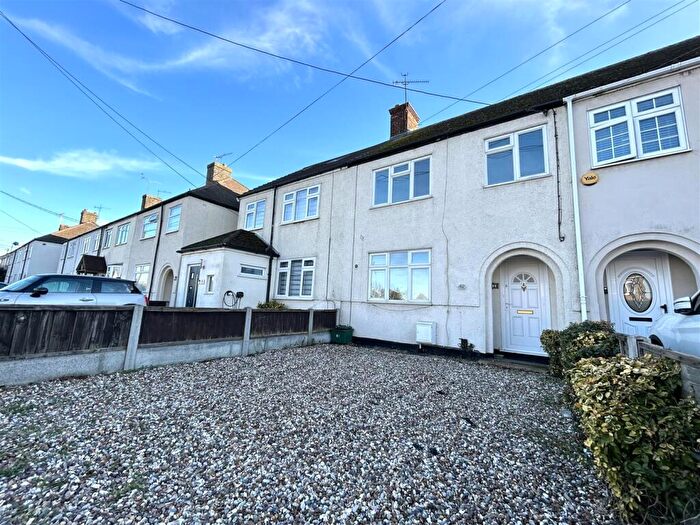 3 Bedroom Terraced House To Rent In Church Road, Benfleet, SS7