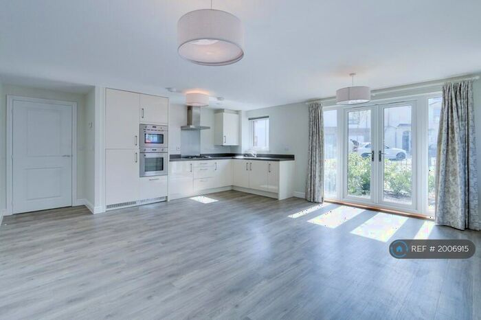 2 Bedroom Flat To Rent In Aubyn Street, Plymouth, PL1