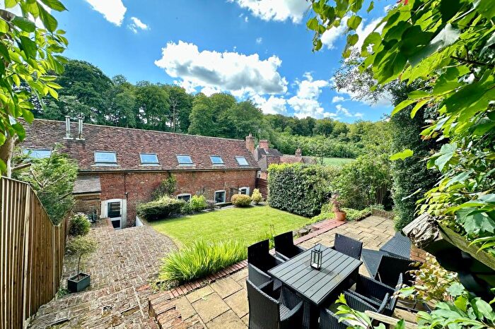 4 Bedroom Semi-Detached House For Sale In Penn Bottom, Penn, HP10