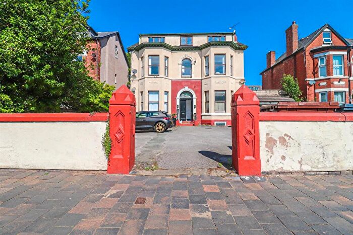 2 Bedroom Apartment To Rent In Avondale Road North, Southport, PR9