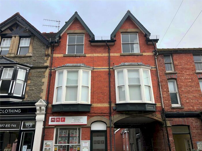 1 Bedroom Flat To Rent In Flat The Gables, West Street, Rhayader, Powys, LD6