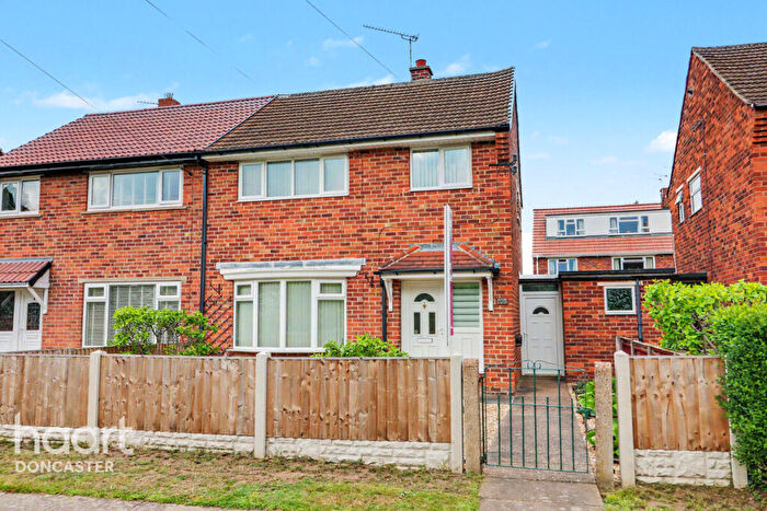 3 Bedroom Semi-Detached House For Sale In St Wilfrids Road, Bessacarr, Doncaster, DN4
