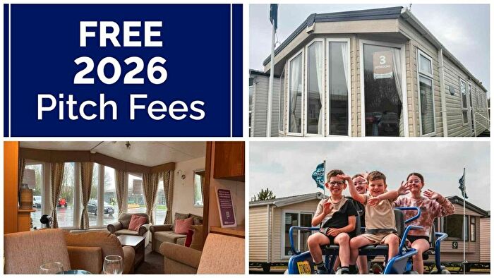 3 Bedroom Mobile/park Home For Sale In Southfield Lane, Tunstall, Hull, HU12