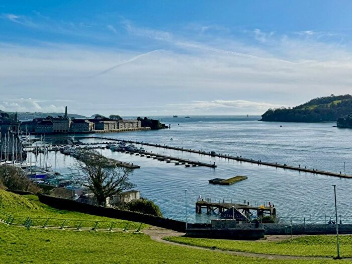 2 Bedroom Flat To Rent In George Street, Plymouth, PL1