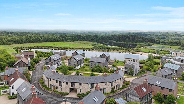 2 Bedroom House For Sale In Crossways, DT2