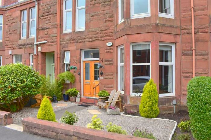 1 Bedroom Apartment To Rent In Bute Gardens, Glasgow, G44
