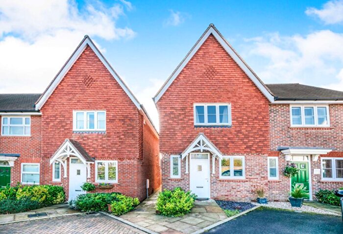 2 Bedroom Semi-Detached House To Rent In Scholars Walk, Horsham, RH12