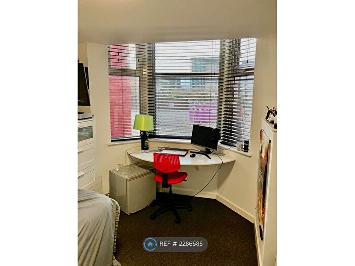 6 Bedroom Terraced House To Rent In Albany Road, Liverpool, L7