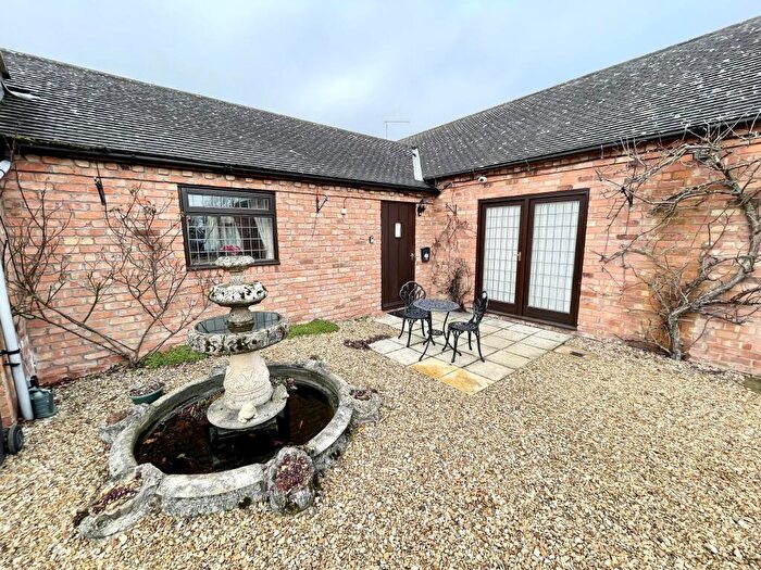 1 Bedroom House To Rent In Cadeby Lane, Cadeby, CV13