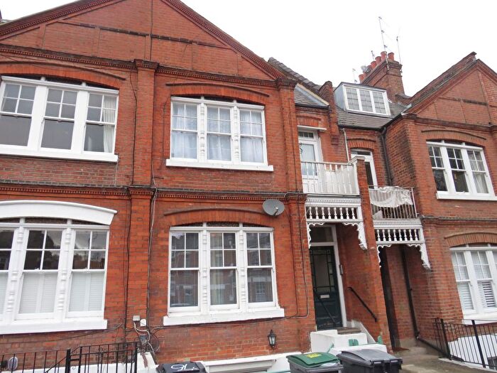 1 Bedroom Studio To Rent In Tff, Milton Park, Highgate, N6