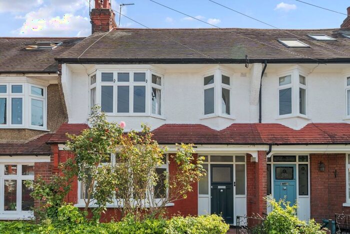 3 Bedroom Terraced House To Rent In Harcourt Road London, N22