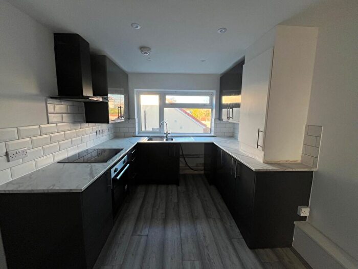 2 Bedroom Apartment To Rent In Hillside Road, St George, Bristol, BS5