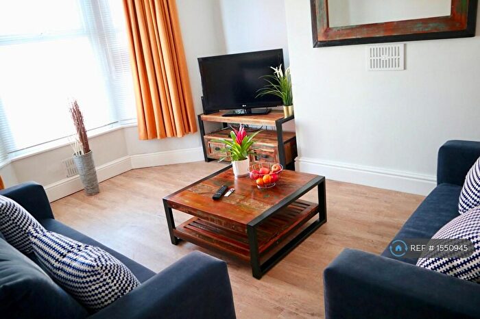 4 Bedroom Terraced House To Rent In Alderson Road, Liverpool, L15