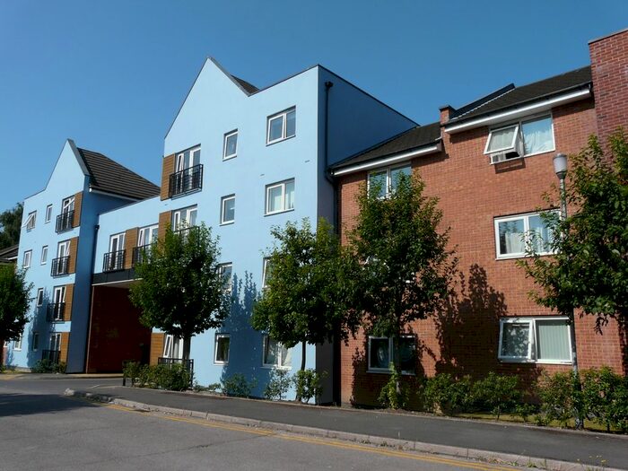 2 Bedroom Flat To Rent In Parsons Close, Aldershot, GU11