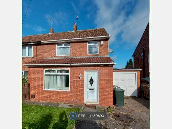 3 Bedroom Semi-Detached House To Rent In Shrigley Gardens, Newcastle Upon Tyne, NE3