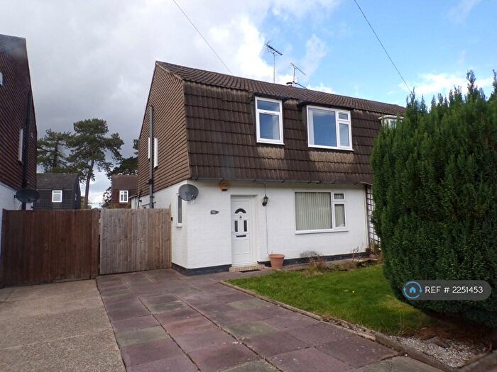 3 Bedroom Semi-Detached House To Rent In Westminster Drive, Wirral, CH62