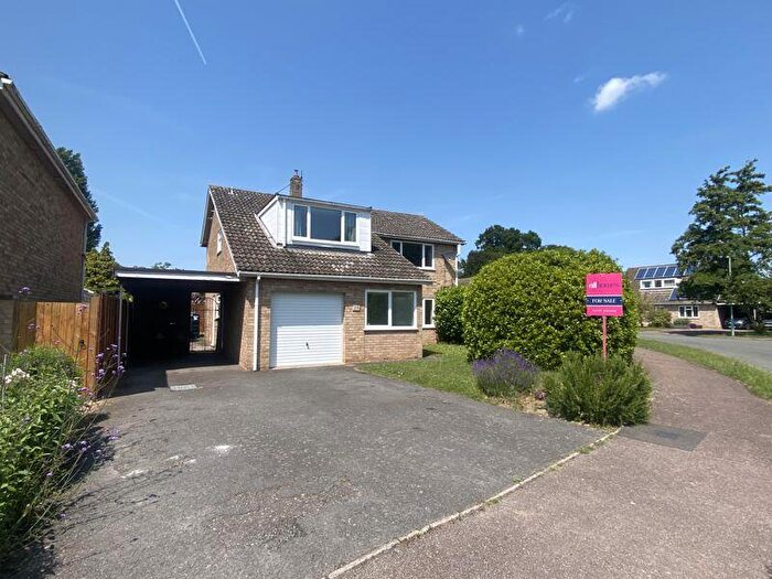 4 Bedroom Detached House For Sale In Conyers Way, Great Barton, IP31