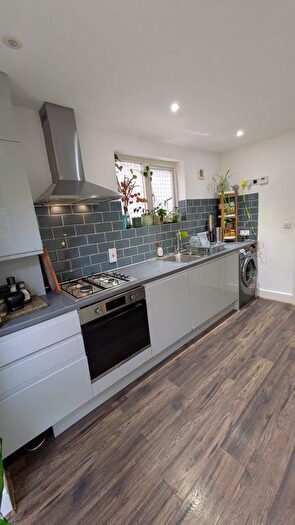 1 Bedroom Flat To Rent In Railton Road, London, SE24