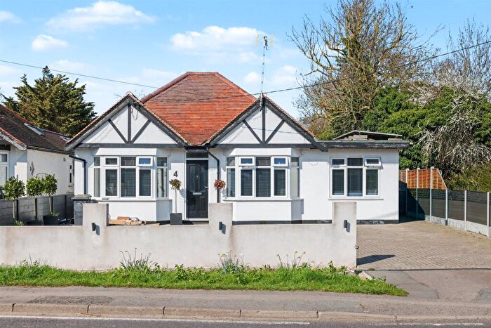 4 Bedroom Detached Bungalow For Sale In Main Road, Hawkwell, Hockley, SS5